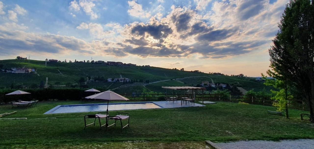 B&B Cascina Gaione Via Gallina,18B 12052 Neive Cn エクステリア 写真