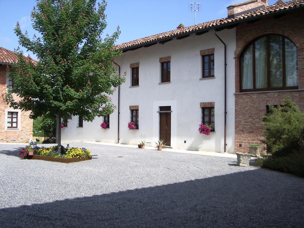 B&B Cascina Gaione Via Gallina,18B 12052 Neive Cn エクステリア 写真